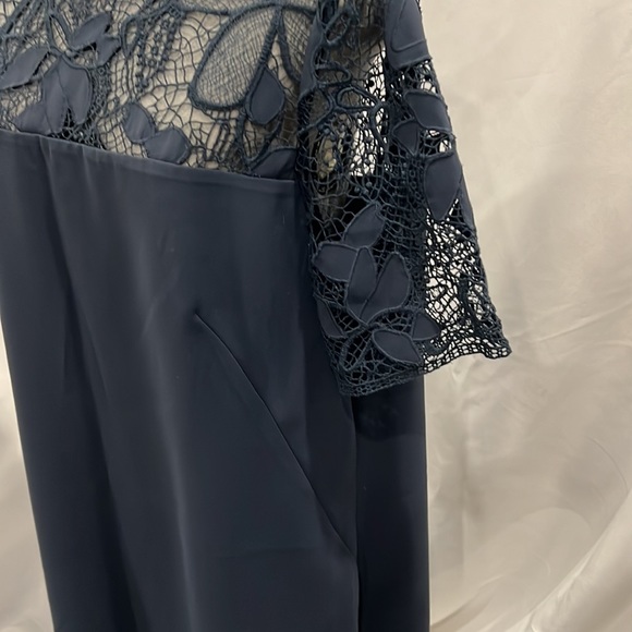 Evening dressy dress by Ann Taylor - Picture 5 of 6